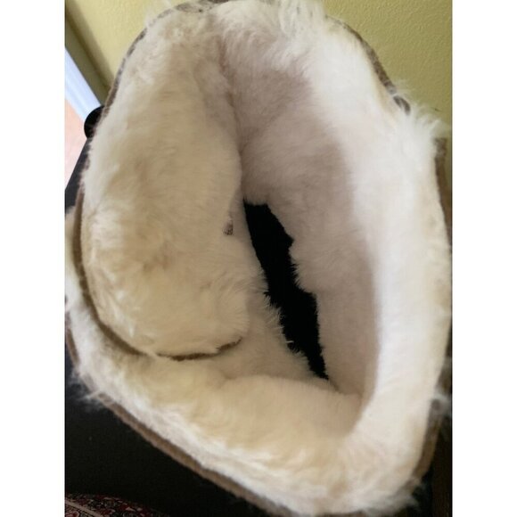 Womens Faux Fur Lined Buttoned Mid-Calf Boots Size 9/6 UK - Picture 3 of 7